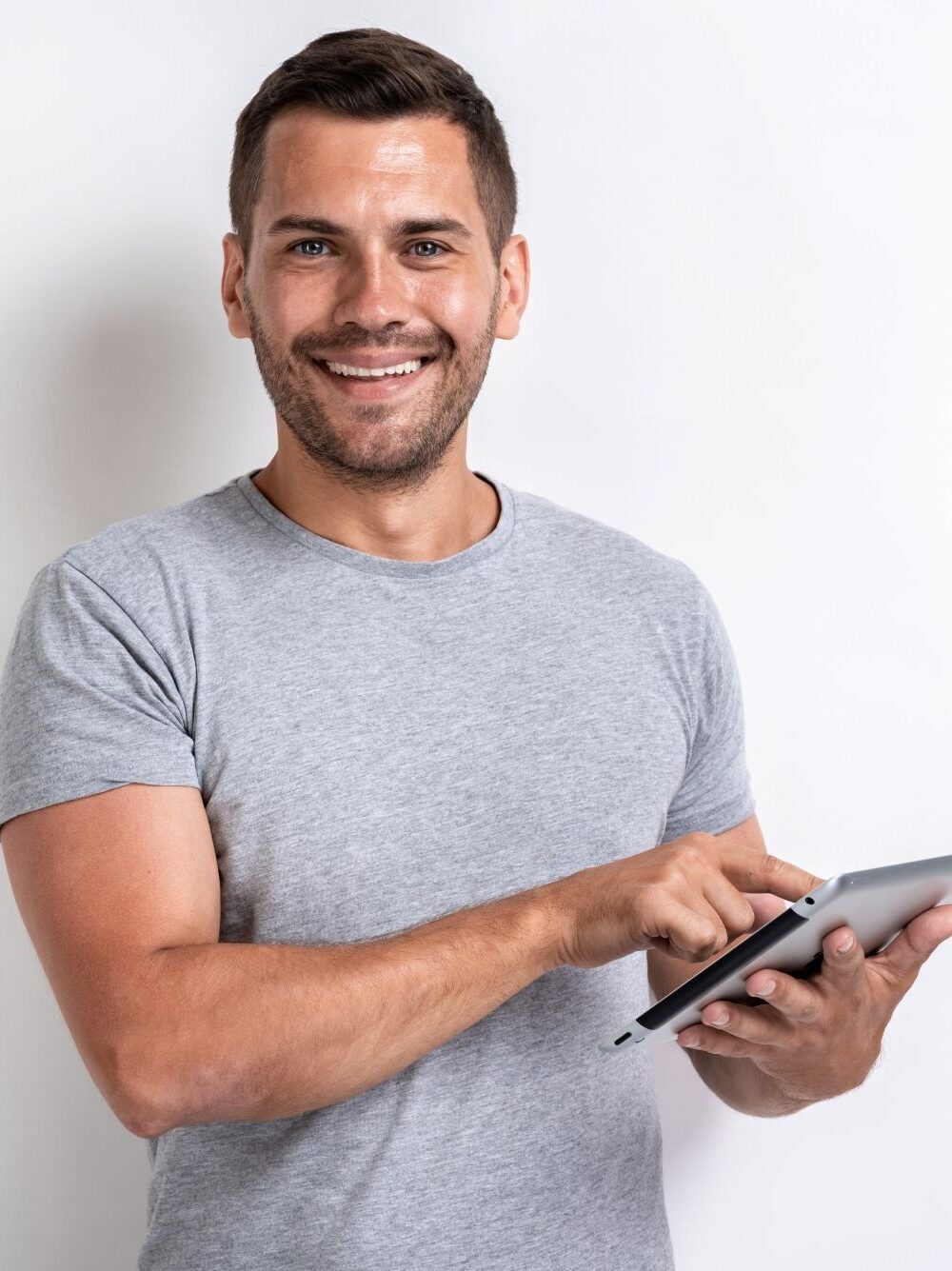 Bruno Hensler Geschäftsführer | Projektleiter | VR-Mitglied